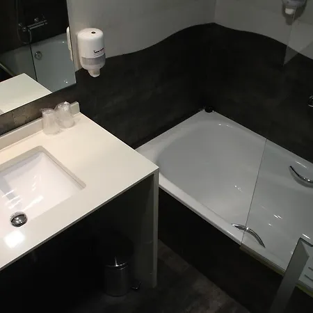 Lino Hotel